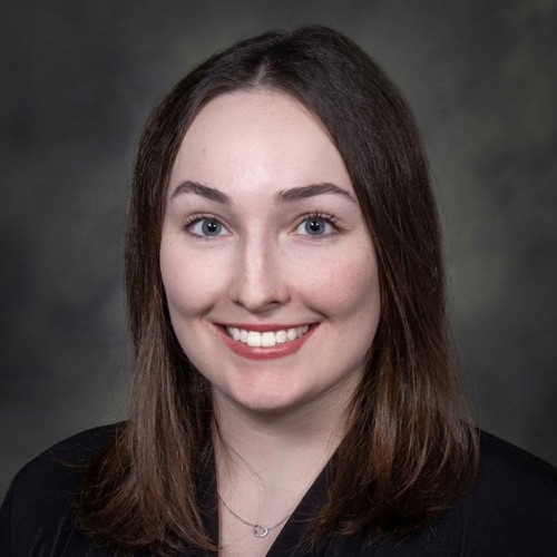 Tia, Dental Hygienist